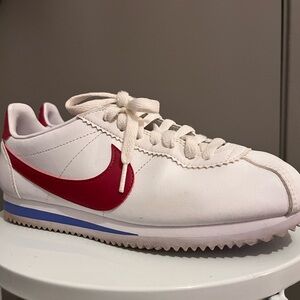 Nike White and Red Classic Sneakers